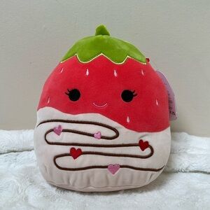 SQUISHMALLOWS 'SCARLET'  8 INCH WHITE CHOCOLATE STRAWBERRY